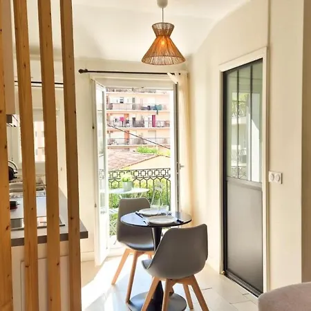 아파트 Cosy - Balcon - Climatisation *