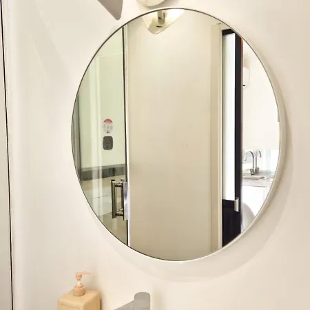 Cosy - Balcon - Climatisation * نيس