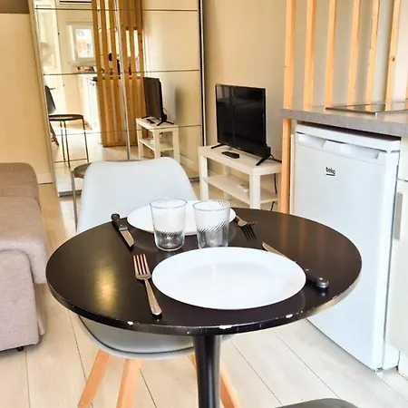 Cosy - Balcon - Climatisation Apartment *